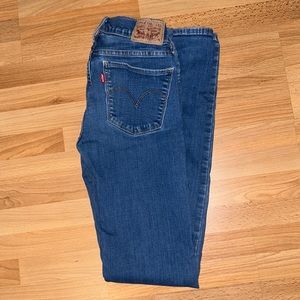 Levi’s 710 Super Skinny Jeans